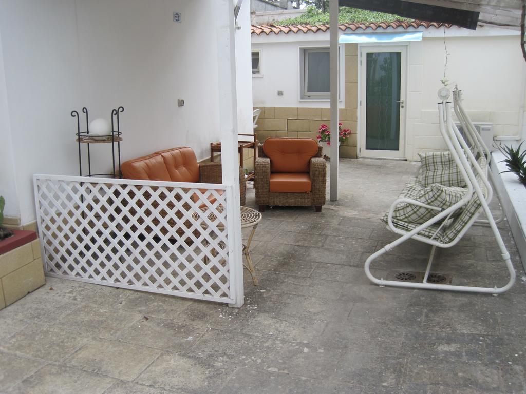 Santos B&B Бари Екстериор снимка